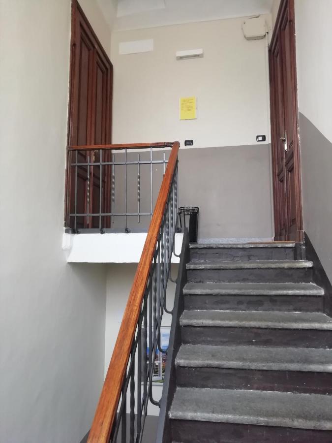 Casa Bumbunin, Vicino Al Centro E Al Politecnico Apartamento Turim Exterior foto
