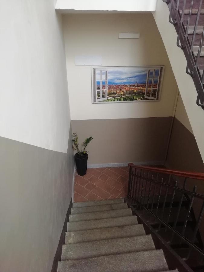 Casa Bumbunin, Vicino Al Centro E Al Politecnico Apartamento Turim Exterior foto
